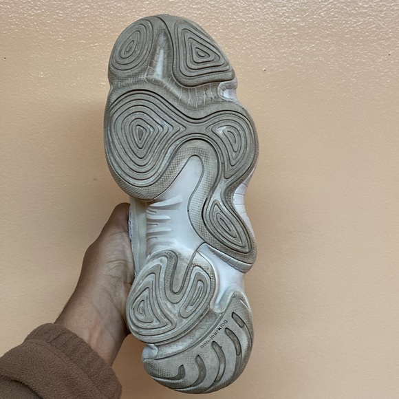 Yeezy 500 Blush - Picture 15 of 17